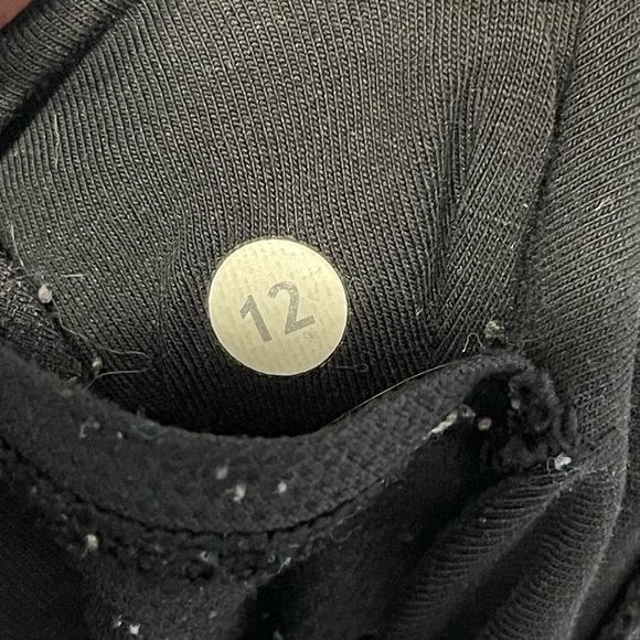 Lululemon Scuba - Picture 2 of 3